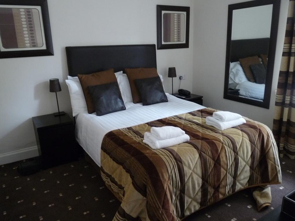 The Spinnaker Hotel Gourock Kamer foto