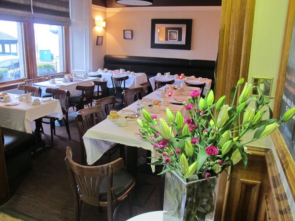 The Spinnaker Hotel Gourock Buitenkant foto